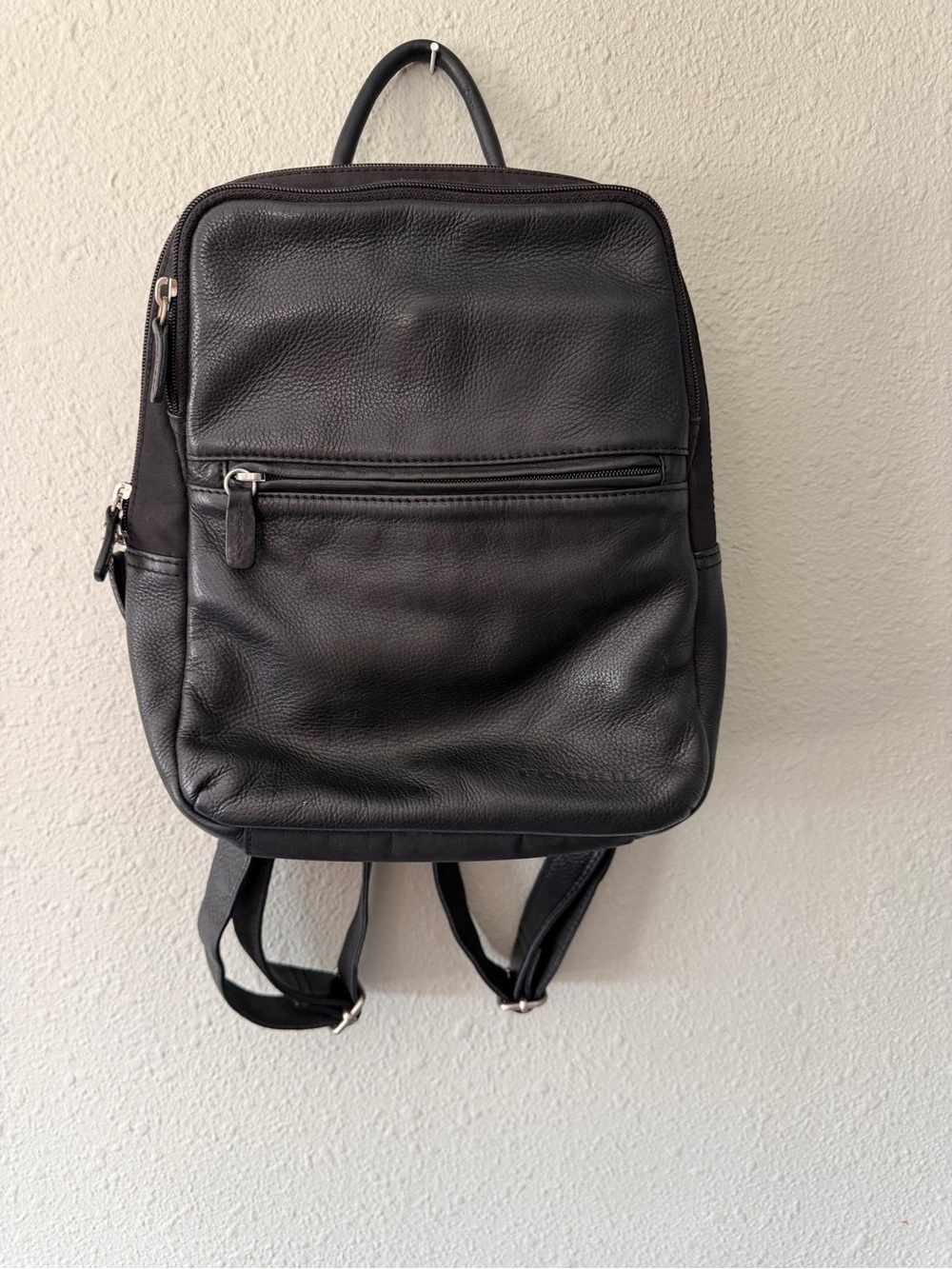 Fossil Piper Black Leather Mini Backpack (Style ZB8922)